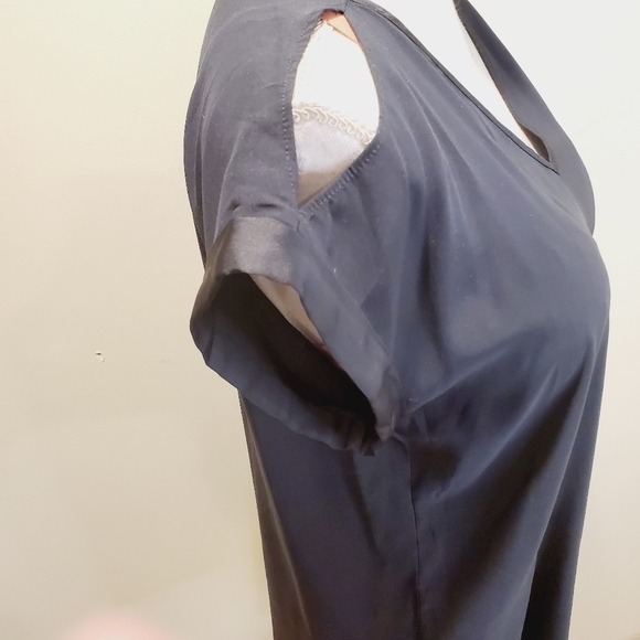 Express black V Neck Cold Shoulder Semi-formal  blouse size M - Picture 6 of 14